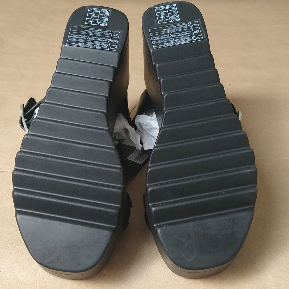 New with Tags, Forever 21 Black Wedge Sandals with Silver Buckles in size 7 - Picture 9 of 11